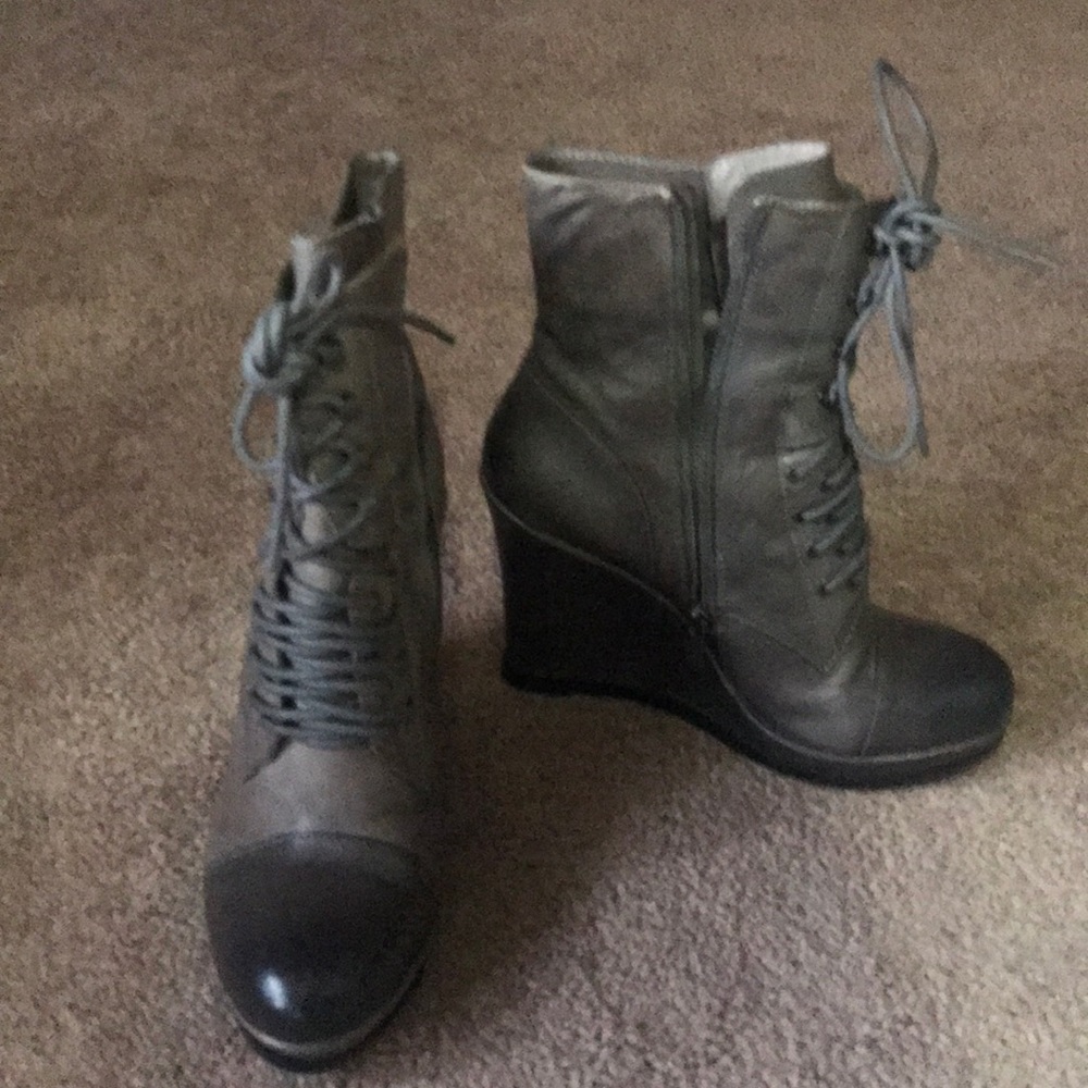 Vince Camino Boots